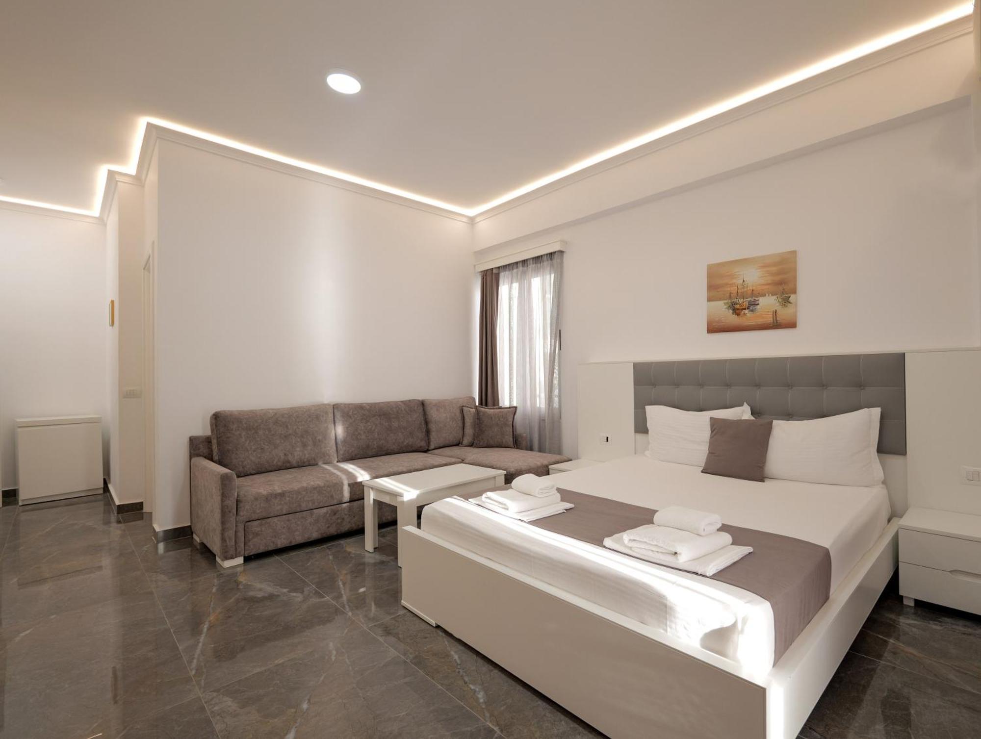 Era Hotel 3*